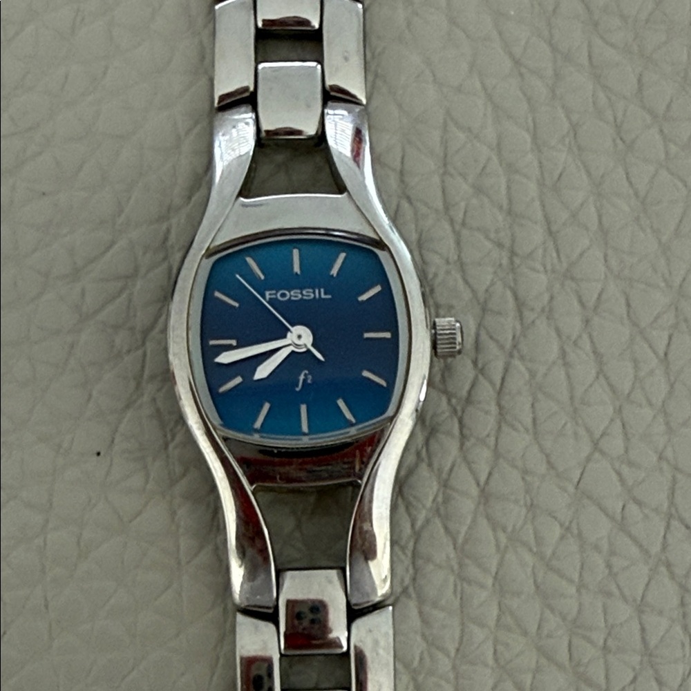 Fossil Women's Silver and Blue Watch